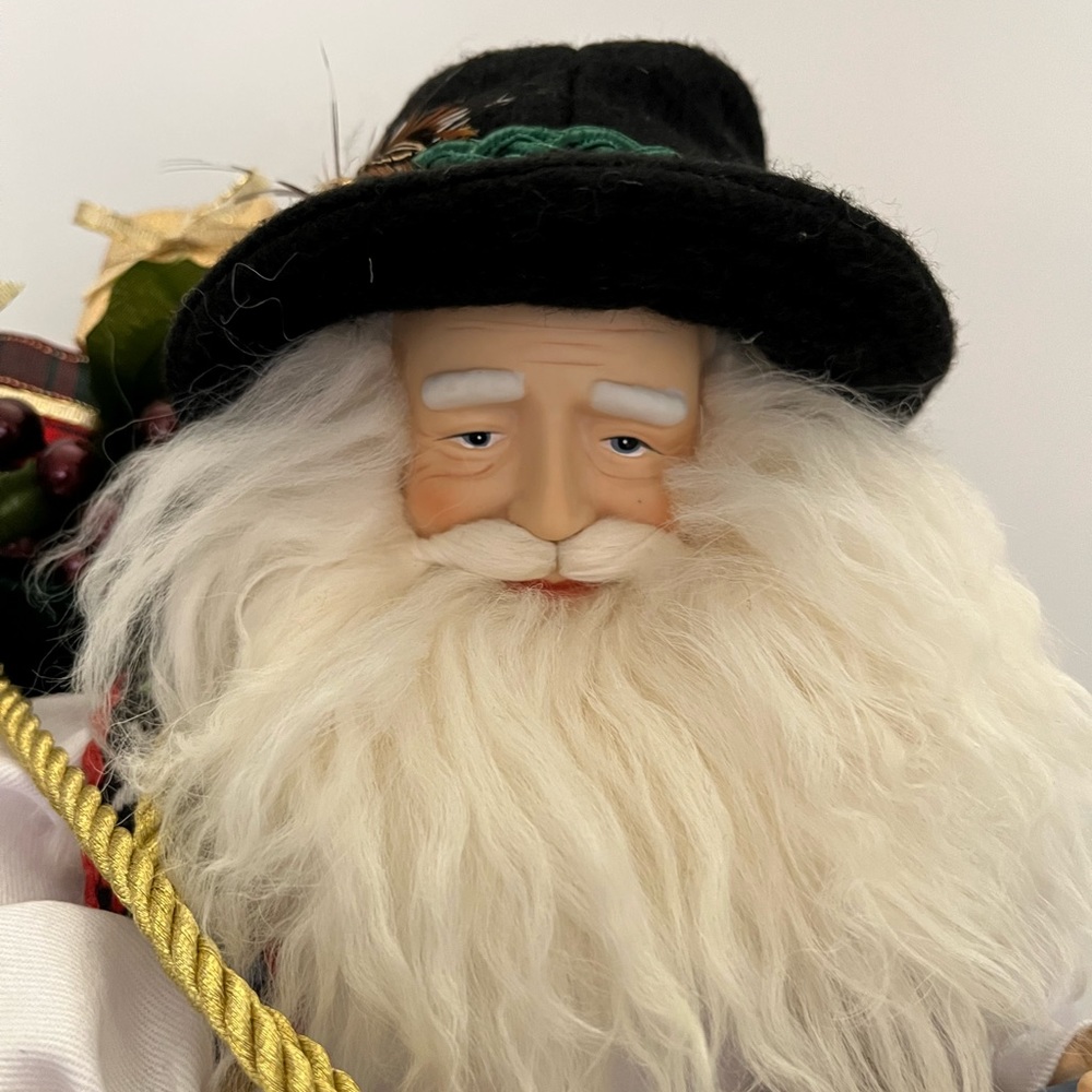 German Santa Figure - Picture 2 of 12